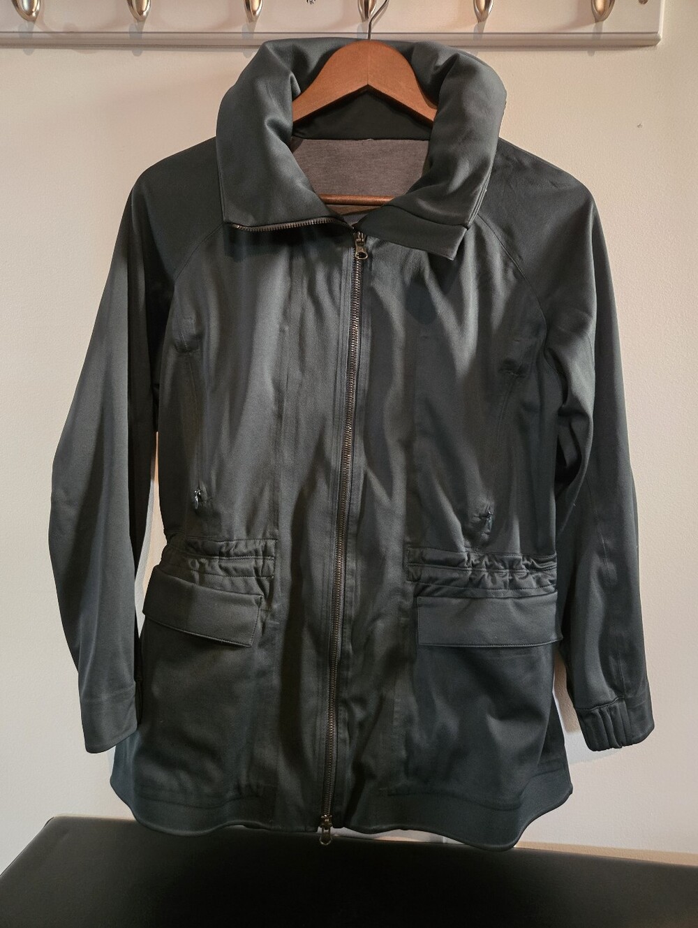 Lululemon Dark Green Zip-Up Casual Jacket